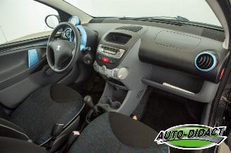Peugeot 107 1.0-12V Airco 55.199 km NAP Urban Move picture 15