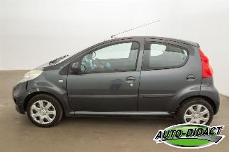 Peugeot 107 1.0-12V Airco 55.199 km NAP Urban Move picture 32