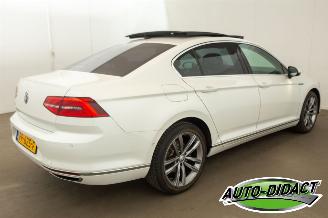 Volkswagen Passat 1.4 TSI GTE Automaat Pano Digi Dash Navi Clima picture 4