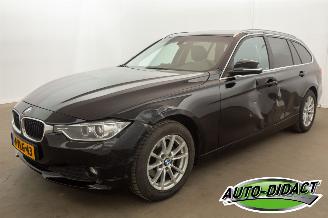 Damaged car BMW 3-serie 316d Automaat Navi Clima High Executive 2014/3