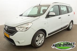 Voiture accidenté Dacia Lodgy 1.3 TCe 7p. Airco Navi Camera Comfort 2022/2