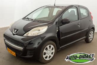 Coche accidentado Peugeot 107 1.0-12V XS Airco 2011/8