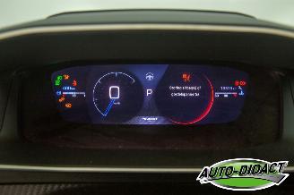 Peugeot 208 1.2 Hybrid Automaat 13.513 km NAP Navi Camera 110 e-DCS6 GT picture 6
