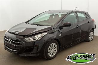 Coche accidentado Hyundai I-30 1.4 Airco 64.356 km 2016/5