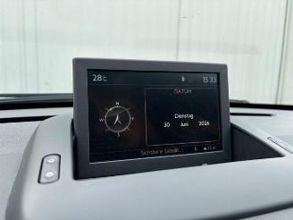 Peugeot 3008 Allure Panorama / Head-Up picture 17