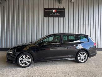Damaged car Volkswagen Golf 1.6 TDI R-Line Highline Panorama 2015/9