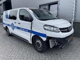 uszkodzony samochody ciężarowe Opel Vivaro 2.0 CDTI L3H1 DC Edition 2021/6