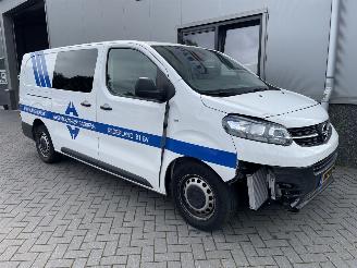 Opel Vivaro 2.0 CDTI L3H1 DC Edition picture 38