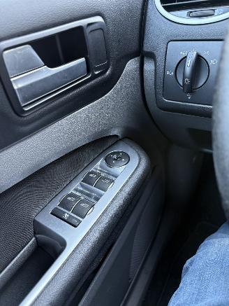 Ford Focus 1.6TDCI Titanium picture 8