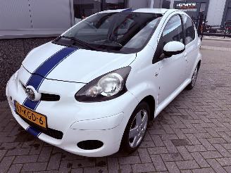 Toyota Aygo 1.0 12V Xcite White picture 3