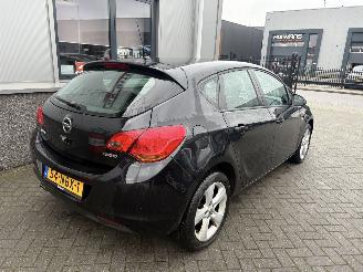 Opel Astra 1.4 Turbo Edition picture 32