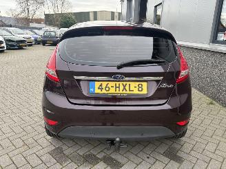 Ford Fiesta 1.4 Ghia Automaat picture 13