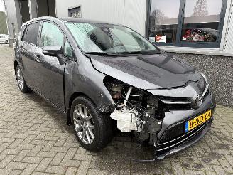 Unfallwagen Toyota Verso 1.8 VVT-i Business Top 5 Edition Automaat 2015/1