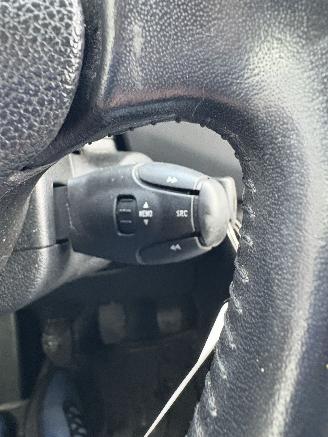 Citroën Berlingo 1.6 BlueHDI 100 Business picture 20