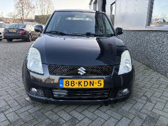 Suzuki Swift 1.3 Exclusive picture 13