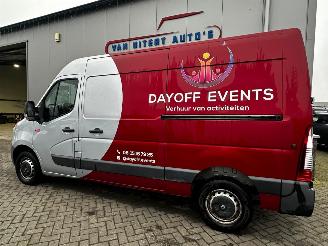 Renault Master T35 2.3dCi L2H3 picture 3