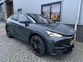 skadebil auto Cupra  Tavascan Adrenaline 82kWh 2025/10