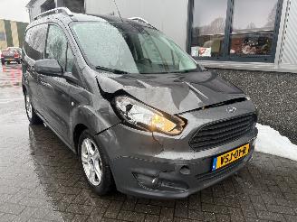 Ford Transit Courier Van 1.0 Trend benzine marge auto. picture 9