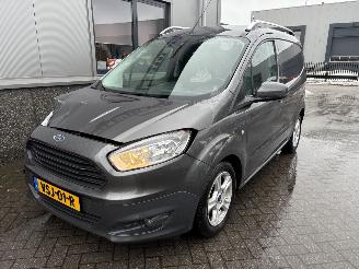 Ford Transit Courier Van 1.0 Trend benzine marge auto. picture 17