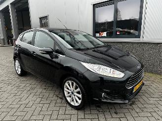 skadebil auto Ford Fiesta 1.0 EcoBoost Titanium 2015/11