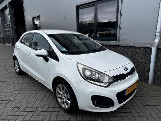 Auto incidentate Kia Rio 1.4 CRDI Plus Pack 2014/7
