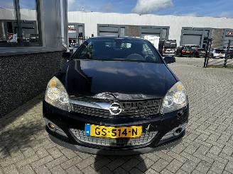Opel Astra TWIN TOP 1.8 Temptation picture 20