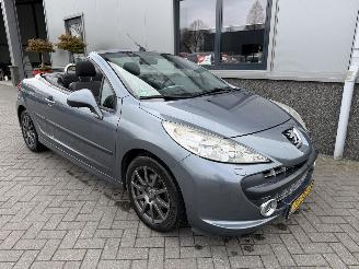 Schadeauto Peugeot 207 CC 1.6 VTi 2009/2