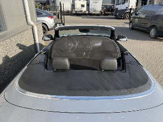 BMW 2-serie 230i Executive Cabrio picture 22