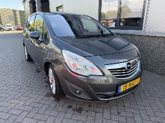 skadebil auto Opel Meriva 1.4 Turbo Cosmo 2010/12