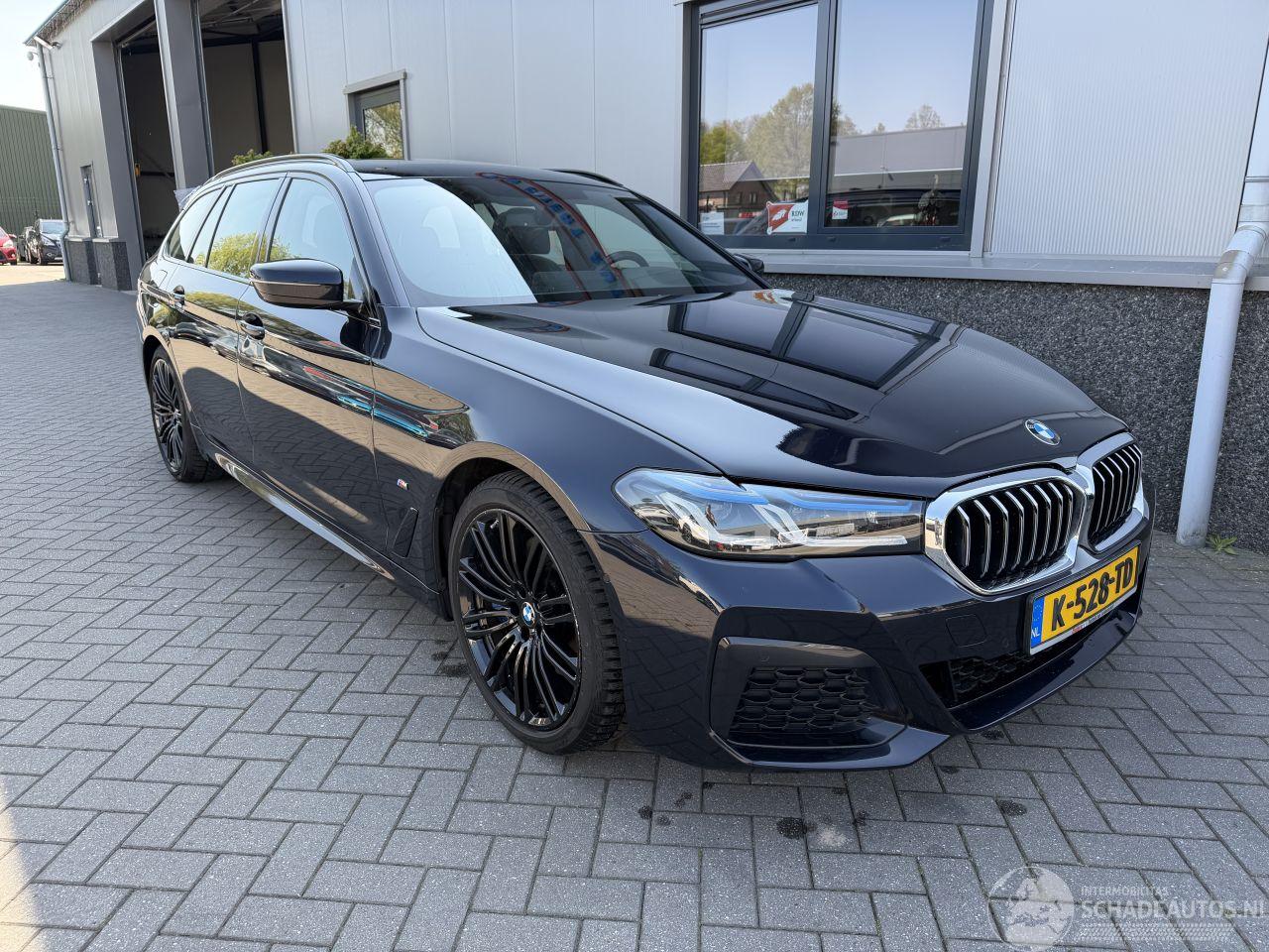 BMW 5-serie 530I High Executive M-Pakket