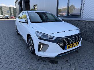 Avarii autoturisme Hyundai Ioniq 1.6 GDI First Edition 2016/11
