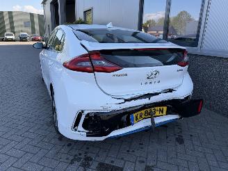 Hyundai Ioniq 1.6 GDI First Edition picture 25