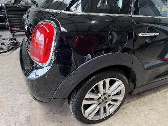 Mini Cooper 1.5 Cooper Chili Serious Business picture 38