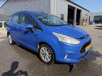 škoda osobní automobily Ford B-Max 1.0 EcoBoost Titanium 2012/11