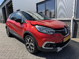 uszkodzony samochody osobowe Renault Captur 0.9 TCe INTENS 2017/9