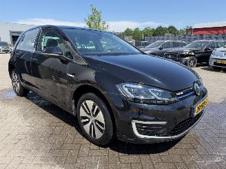 uszkodzony samochody osobowe Volkswagen e-Golf  2019/5