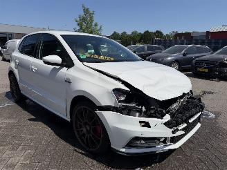 Unfallwagen Volkswagen Polo 1.8 TSI GTI 2015/3