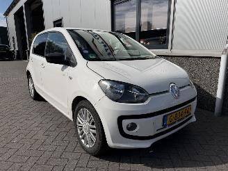 Vaurioauto  passenger cars Volkswagen Up! 1.0 High up! BlueMotion 2015/3