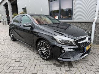 skadebil auto Mercedes A-klasse 180 Business Solution AMG 2017/10