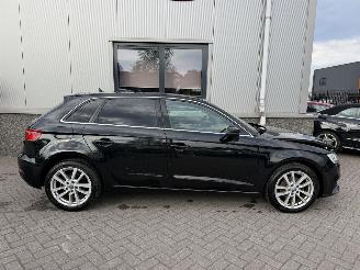 Audi A3 SPORTBACK 30 TFSI Desing Pro Line Plus Automaat picture 6