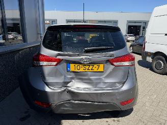 Hyundai Ix20 1.6 i-Catcher Automaat picture 9