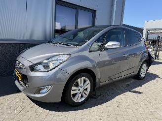 Hyundai Ix20 1.6 i-Catcher Automaat picture 19