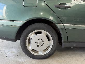 Mercedes C-klasse 200 Sport picture 36
