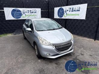 Peugeot 208 208 I (CA/CC/CK/CL), Hatchback, 2012 / 2019 1.2 Vti 12V PureTech 82 picture 1