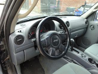 Jeep Cherokee 2.8 crd automaat grijskenteken picture 11