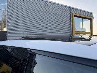 Land Rover Range Rover Evoque 2.0 P200 AWD S picture 11