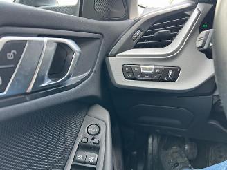 BMW 2-serie Gran Coupé 218i Business Edition picture 18