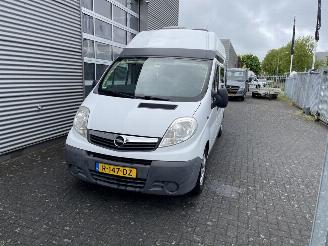 skadebil auto Opel Vivaro VIVARO-2 2.0CDTI/84KW-E4 2.9T L2H2 2009/4