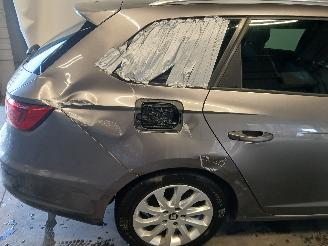 Seat Leon Leon ST (5FF) Combi 5-drs 1.6 TDI 16V (CRKB) [81kW]  (09-2013/08-2020)= picture 25