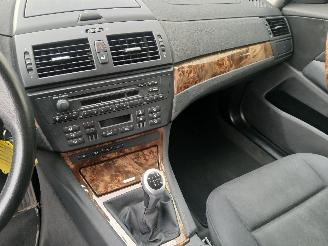 BMW X3 X3 (E83) SUV 2.0 16V (N46-B20B) [110kW]  (07-2005/08-2008) picture 16